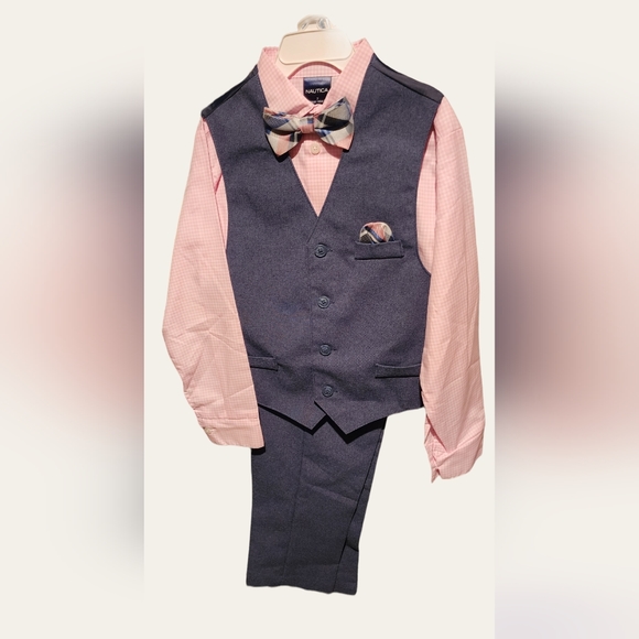 🆕️ Nautica Boys 4 piece Vest Set NWT - Picture 1 of 6